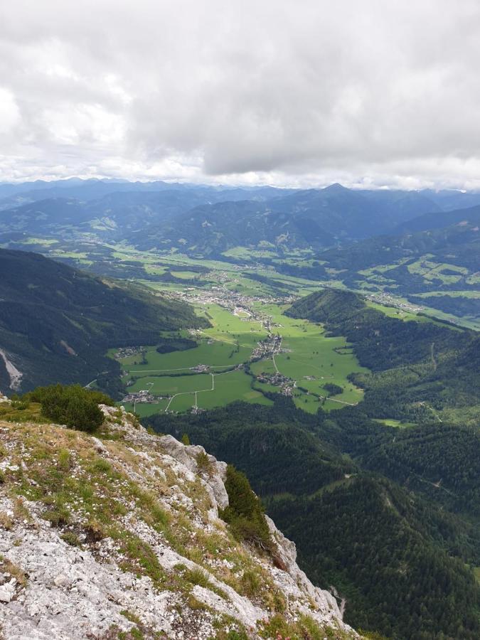 Haus Paula Im Schoenen Groebming Grobming Exteriör bild